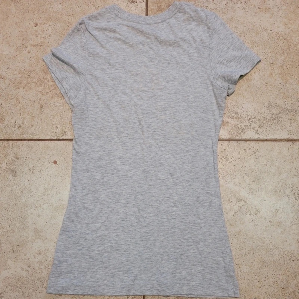 Gray 'AE 1977 Tennis Club' Graphic Tee - Picture 4 of 4